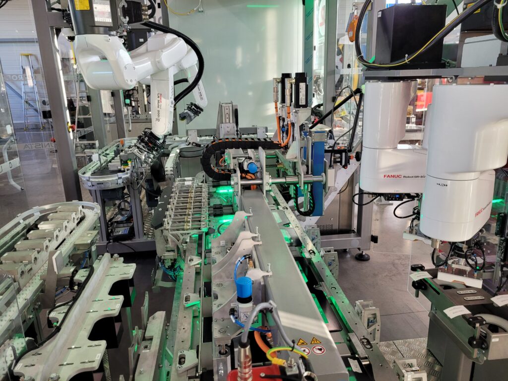 Ligne d'etiquetage robotisee et de gravure laser haute precision (3)