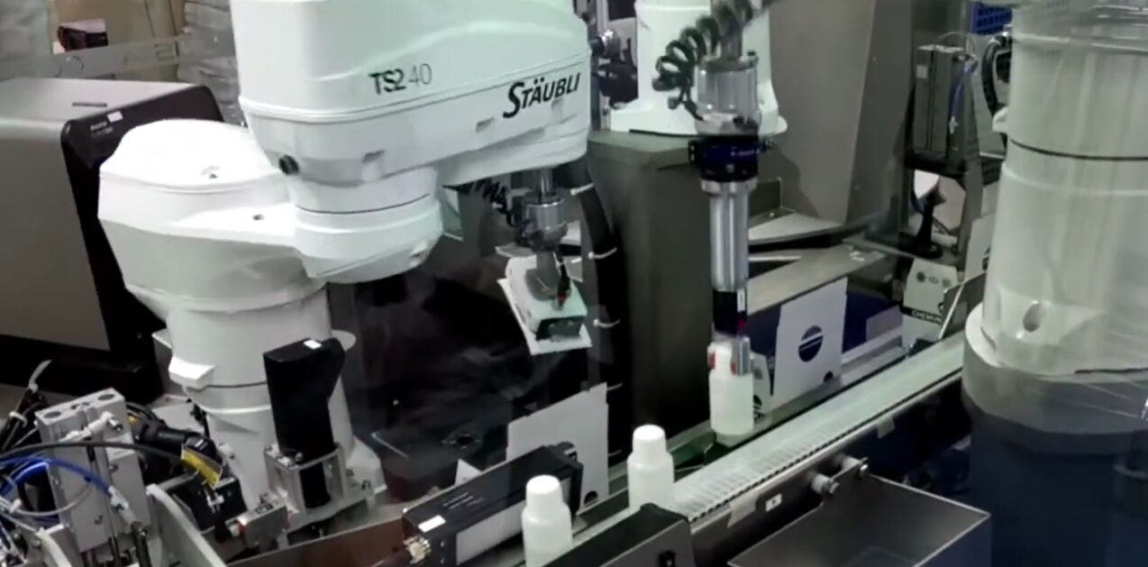 Machine de conditionnement automatique de réactifs